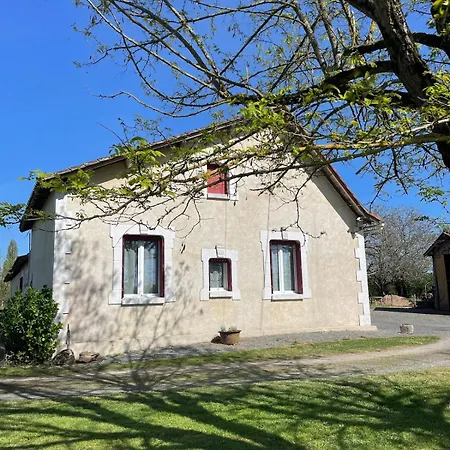 Maison De Campagne Saint-Laurent-des-Hommes